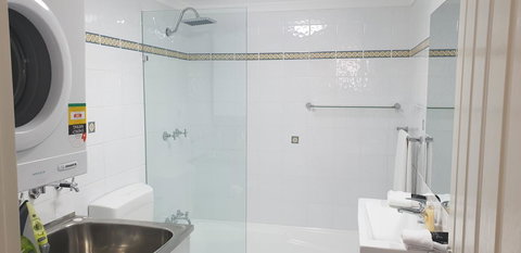 Liv Arena Apartments Darling Harbour - Mackay Tourism 4