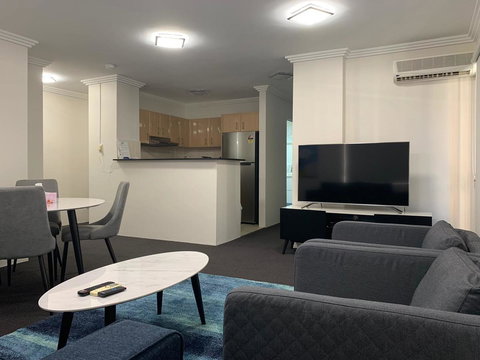 Liv Arena Apartments Darling Harbour - Mackay Tourism 6