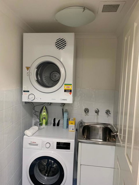 Liv Arena Apartments Darling Harbour - Mackay Tourism 7