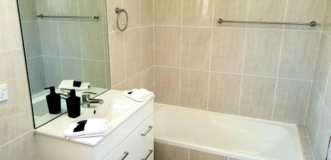 Liv Arena Apartments Darling Harbour - Mackay Tourism 11