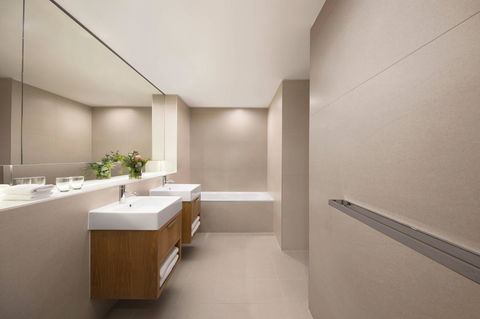 Four Points By Sheraton Sydney, Central Park - Mackay Tourism 30