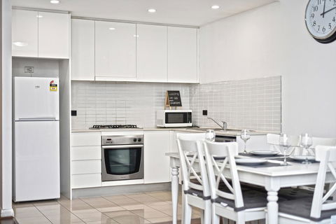 Cosy Apartment In Central Sydney - Mackay Tourism 1