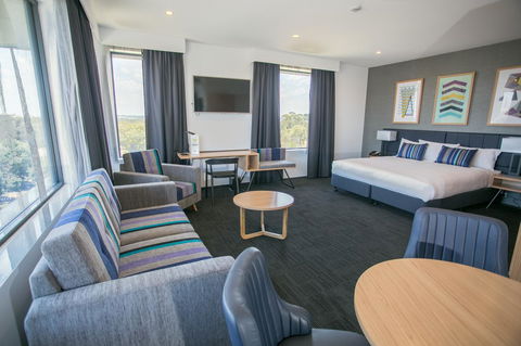 Alpha Hotel Eastern Creek - Mackay Tourism 36