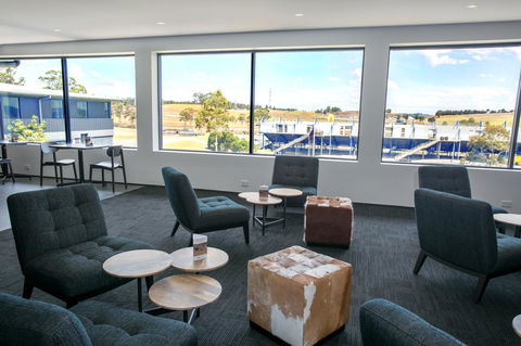 Alpha Hotel Eastern Creek - Mackay Tourism 29