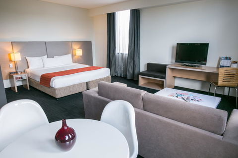 Alpha Hotel Eastern Creek - Mackay Tourism 14