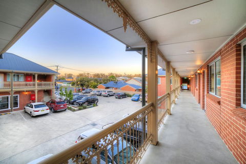 Best Western Plus Bolton On The Park - Mackay Tourism 23
