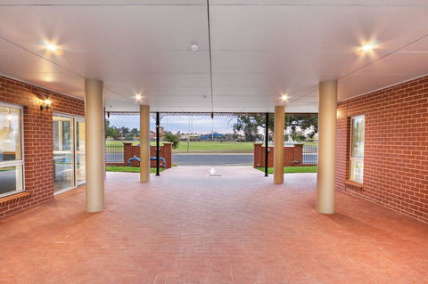 Best Western Plus Bolton On The Park - Mackay Tourism 14