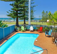 Beach House Holiday Apartments - Mackay Tourism