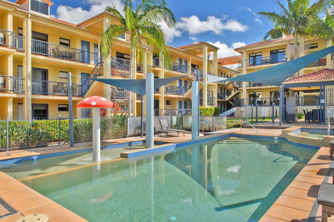 South Pacific Apartments - Mackay Tourism 0