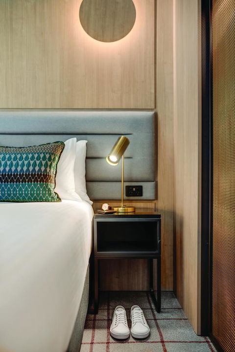 Vibe Hotel Sydney Darling Harbour - Mackay Tourism 1