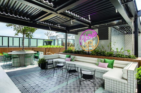 Vibe Hotel Sydney Darling Harbour - Mackay Tourism 8