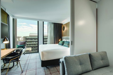 Vibe Hotel Sydney Darling Harbour - Mackay Tourism 28