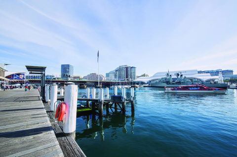 Vibe Hotel Sydney Darling Harbour - Mackay Tourism 11