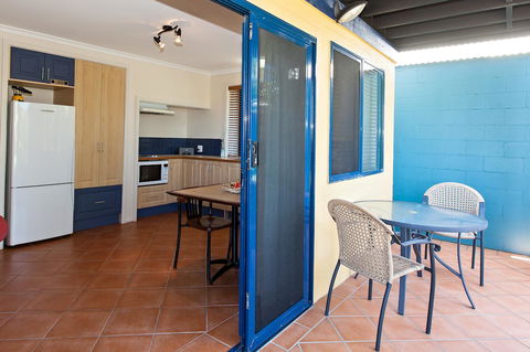 Coast Yamba - Adults Only - Mackay Tourism 29