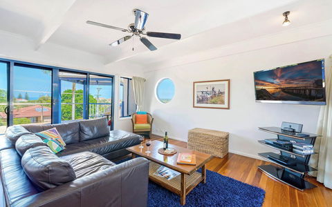 Coast Yamba - Adults Only - Mackay Tourism 17