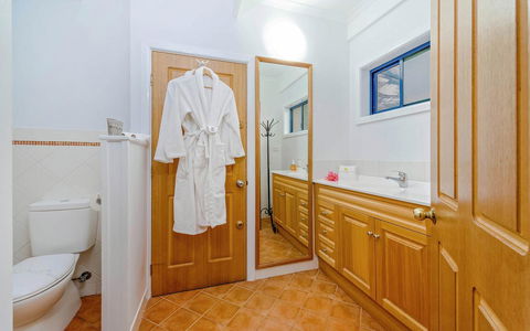 Coast Yamba - Adults Only - Mackay Tourism 20