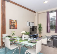 Classic 2 BR Apt in Pyrmont - Mackay Tourism