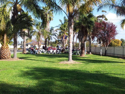 Temora Motel - Mackay Tourism 9