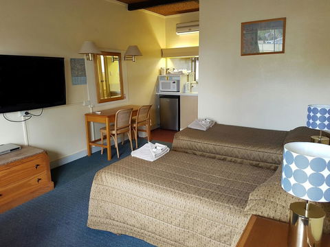 Temora Motel - Mackay Tourism 4