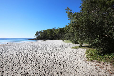 Seaglass - Stunning Views Of Jervis Bay - Mackay Tourism 36