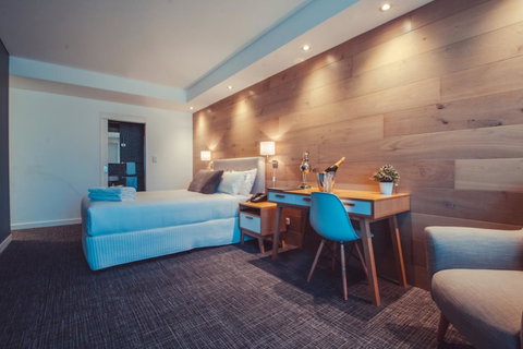 Crown Hotel Surry Hills - Mackay Tourism 20