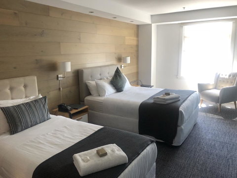 Crown Hotel Surry Hills - Mackay Tourism 17