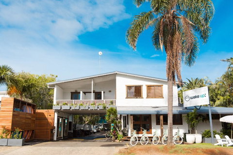 Wake Up! Byron Bay - Mackay Tourism 29