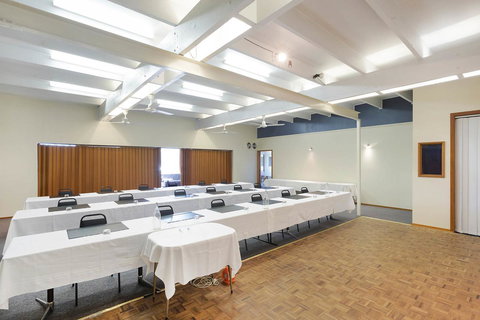 Black Dolphin Resort Motel & Apartments - Mackay Tourism 36