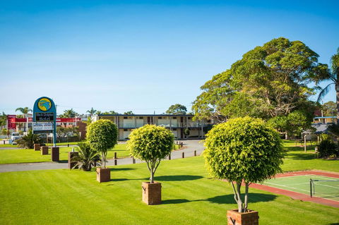 Black Dolphin Resort Motel & Apartments - Mackay Tourism 0