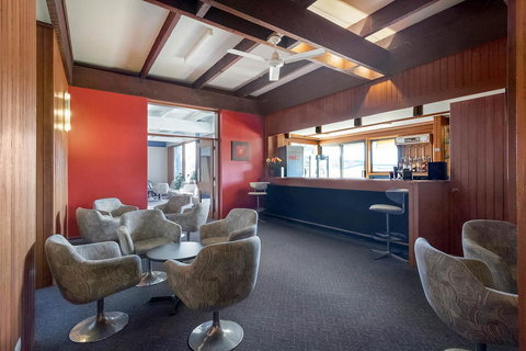 Black Dolphin Resort Motel & Apartments - Mackay Tourism 34