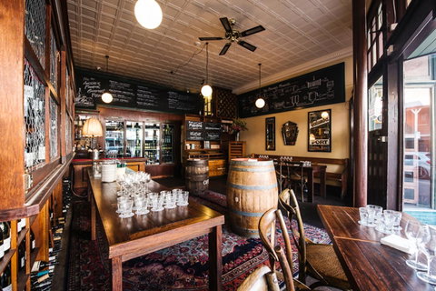 Australian Heritage Hotel - Mackay Tourism 23