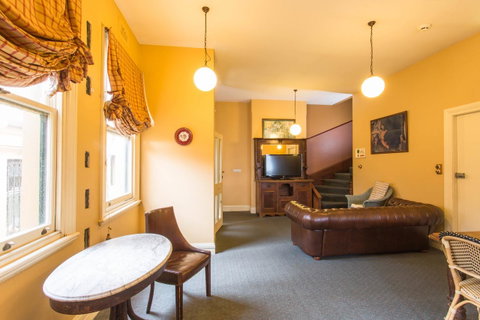 Australian Heritage Hotel - Mackay Tourism 7