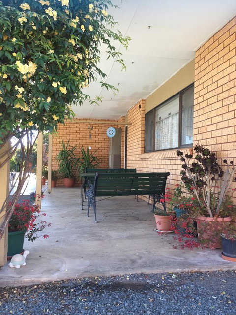 Deniliquin Motel - Mackay Tourism 3