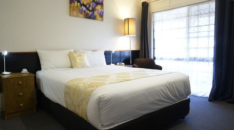 Highway Motor Inn Taree - Mackay Tourism 16