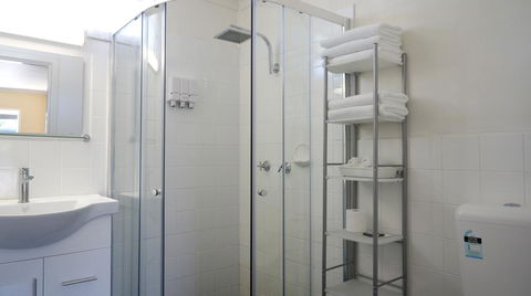 Highway Motor Inn Taree - Mackay Tourism 19