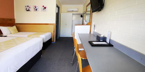 Highway Motor Inn Taree - Mackay Tourism 10