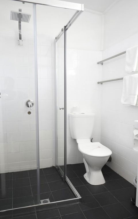 Highway Motor Inn Taree - Mackay Tourism 21