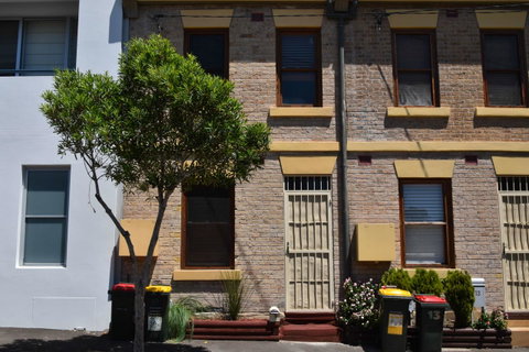 2 Bed House + Loft In Pyrmont - Mackay Tourism 21