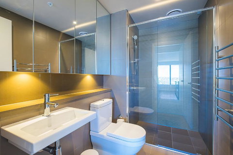 Australian Tower Stay - Mackay Tourism 9