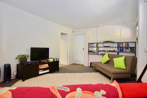 Wildlife Lodge Katoomba - Mackay Tourism 21