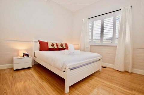 Wildlife Lodge Katoomba - Mackay Tourism 8