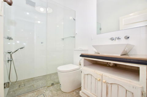 Wildlife Lodge Katoomba - Mackay Tourism 5