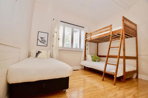 Wildlife Lodge Katoomba - Mackay Tourism 6