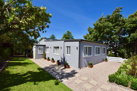 Wildlife Lodge Katoomba - Mackay Tourism 1