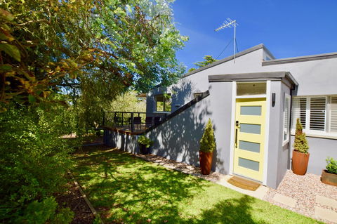 Wildlife Lodge Katoomba - Mackay Tourism 28