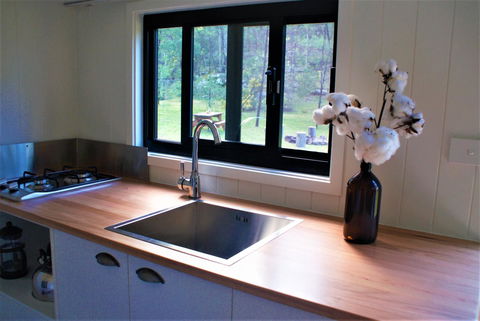 Christopher Tiny House - Mackay Tourism 8
