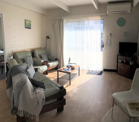 Kon Tiki Apartments - Mackay Tourism 24