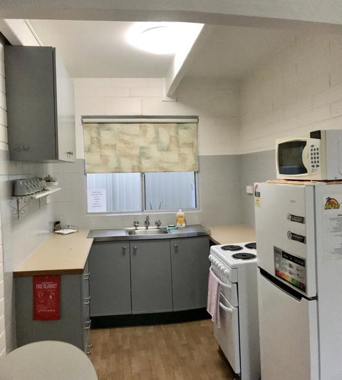 Kon Tiki Apartments - Mackay Tourism 12