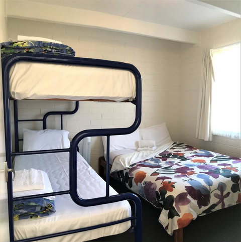 Kon Tiki Apartments - Mackay Tourism 27