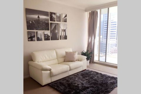 Kent CBD Apartment - Mackay Tourism 5